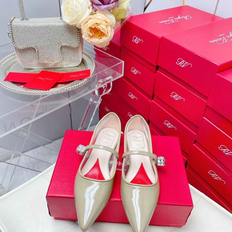 roger u1u1er flat shoes